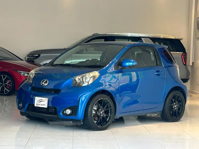  Toyota IQ 